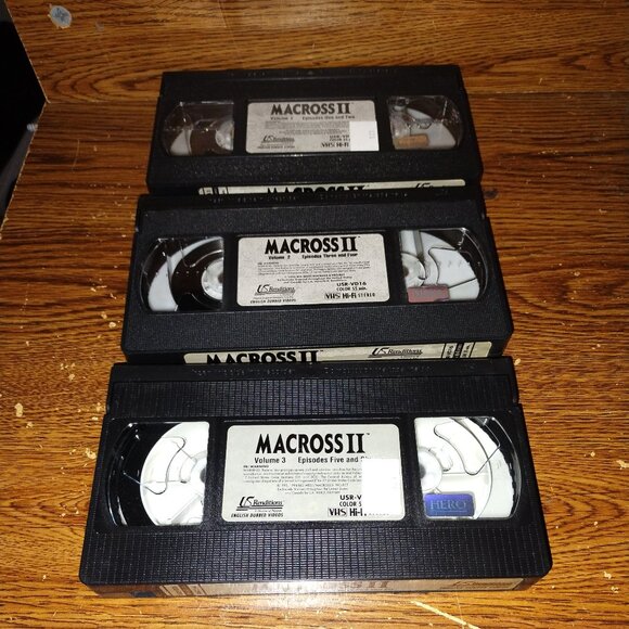 Super Dimensional Fortress Macross II 3-tape VHS Bundle (US Renditions, Dubbed) - Picture 6 of 6